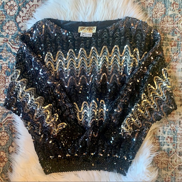 VTG 80’s does 20’s Black & Silver Sequin Party Top - Picture 5 of 9